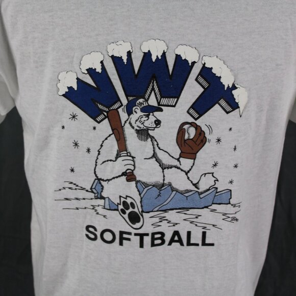 Vintage Graphic T-shirt - North West Territories Softball - Men's Large - Picture 2 of 7